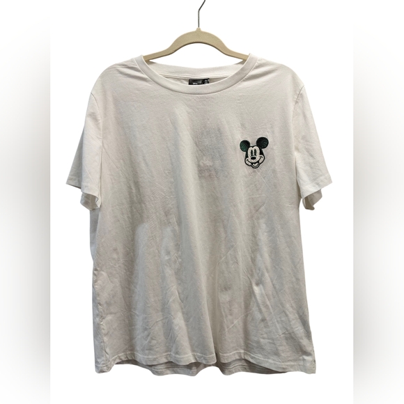 Disney Mickey Mouse Embroidered Relaxed Fit T-shirt Size XL & Pluto Mini Plush - Picture 3 of 15